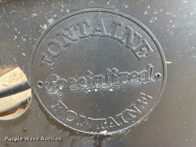 image for item DN4645 1999 Fontaine RAM2-50NGB  lowboy equipment trailer