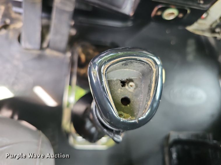 image for item DO2697 1996 Peterbilt 357  semi truck