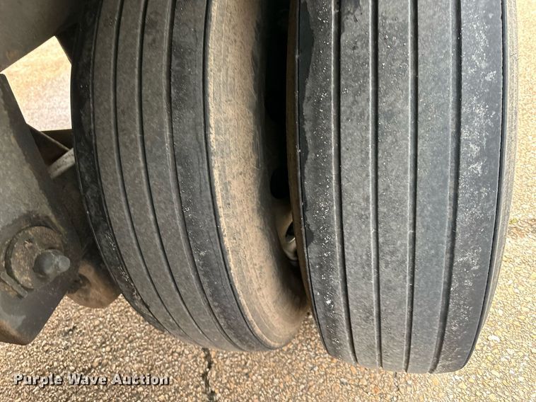 image for item DO4929 2009 Utility Trailers 3000R  refrigerated van trailer