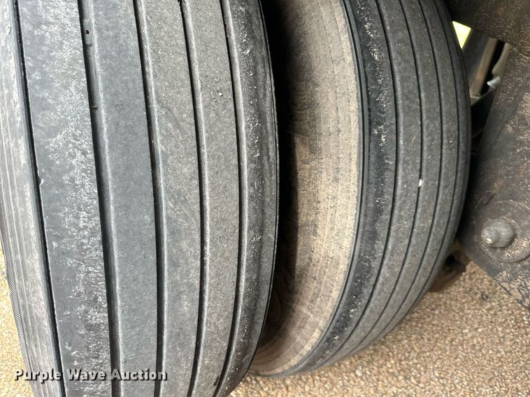 image for item DO4929 2009 Utility Trailers 3000R  refrigerated van trailer