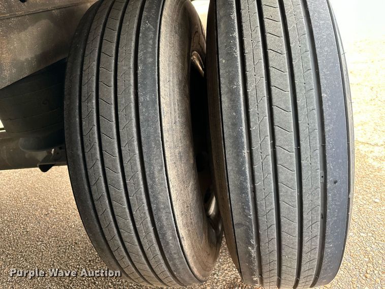 image for item DO4929 2009 Utility Trailers 3000R  refrigerated van trailer