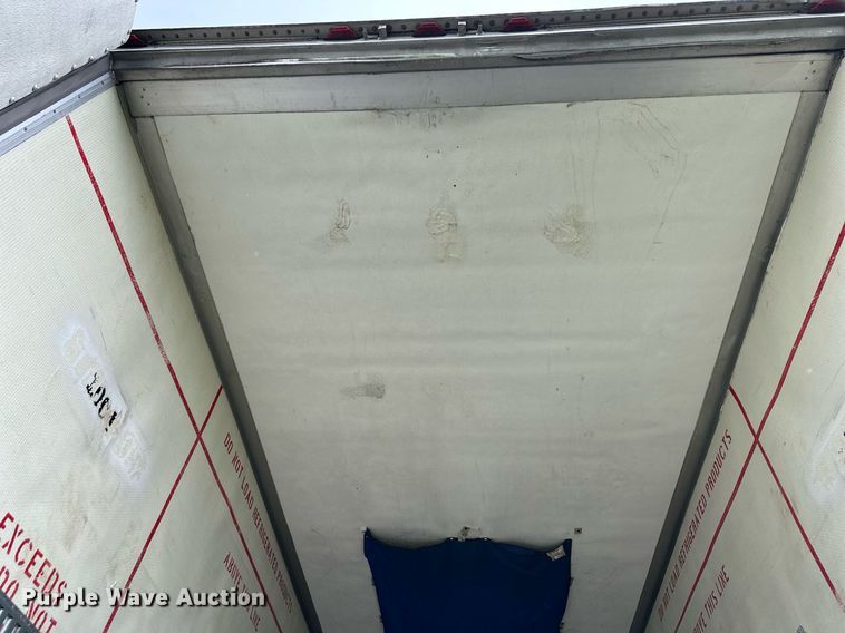 image for item DO4930 2006 Utility Trailers 3000R  refrigerated van trailer