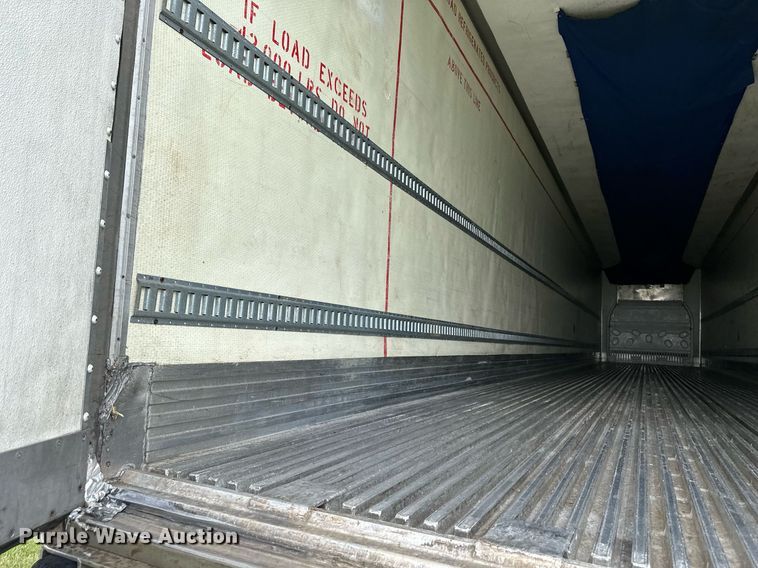 image for item DO4930 2006 Utility Trailers 3000R  refrigerated van trailer