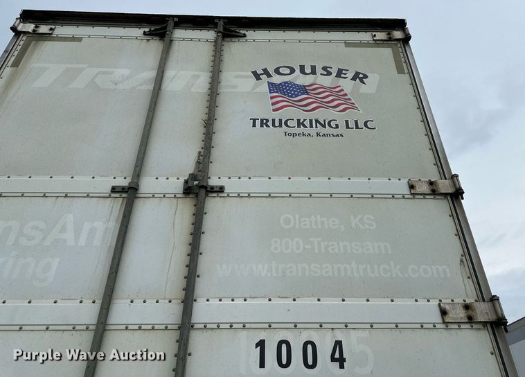 image for item DO4930 2006 Utility Trailers 3000R  refrigerated van trailer