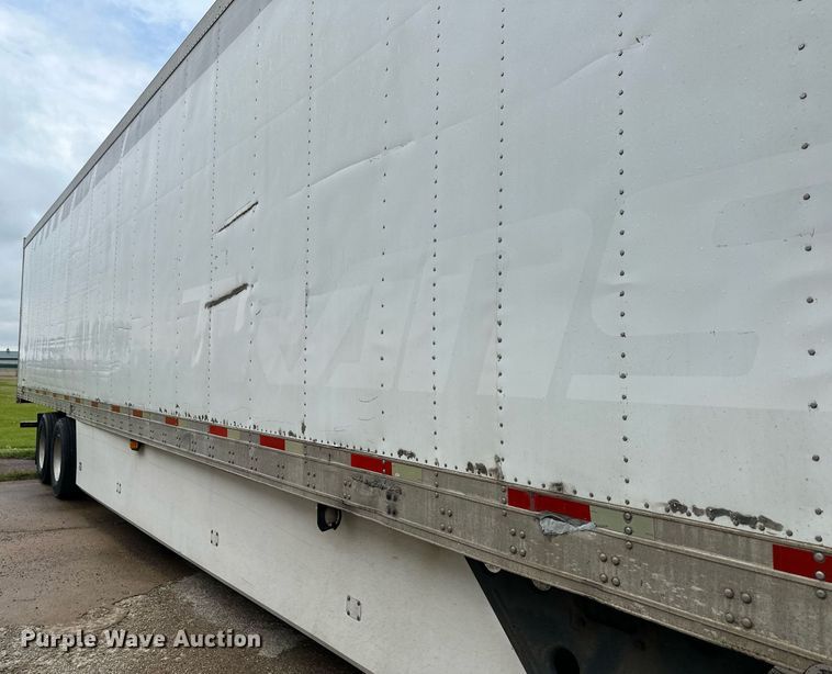 image for item DO4930 2006 Utility Trailers 3000R  refrigerated van trailer