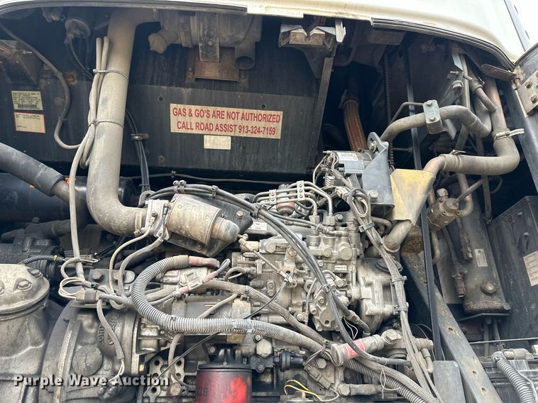 image for item DO4930 2006 Utility Trailers 3000R  refrigerated van trailer