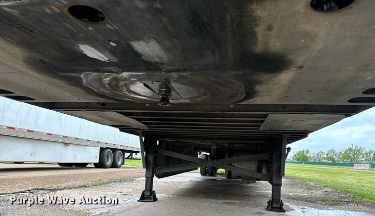 image for item DO4930 2006 Utility Trailers 3000R  refrigerated van trailer