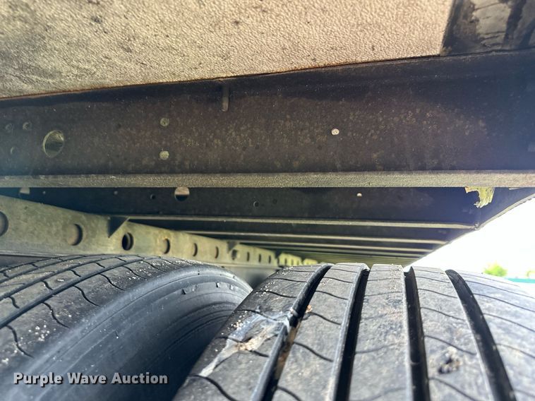 image for item DO4930 2006 Utility Trailers 3000R  refrigerated van trailer