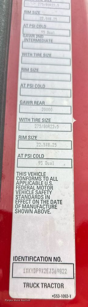 image for item DO4932 2014 Kenworth T680  semi truck