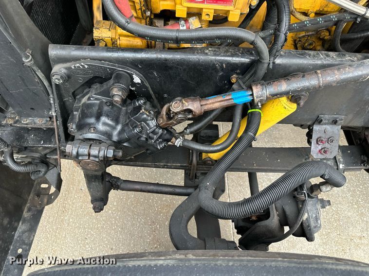 image for item DO4964 1998 Peterbilt 379  semi truck