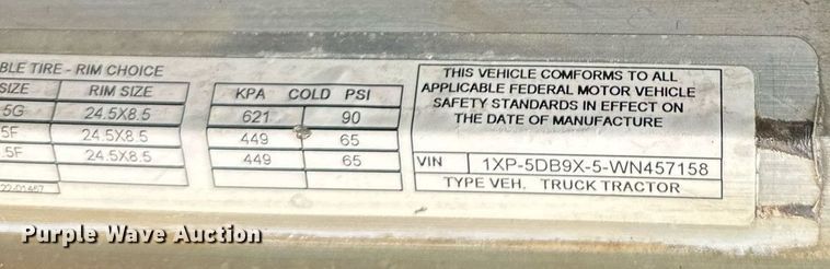 image for item DO4964 1998 Peterbilt 379  semi truck