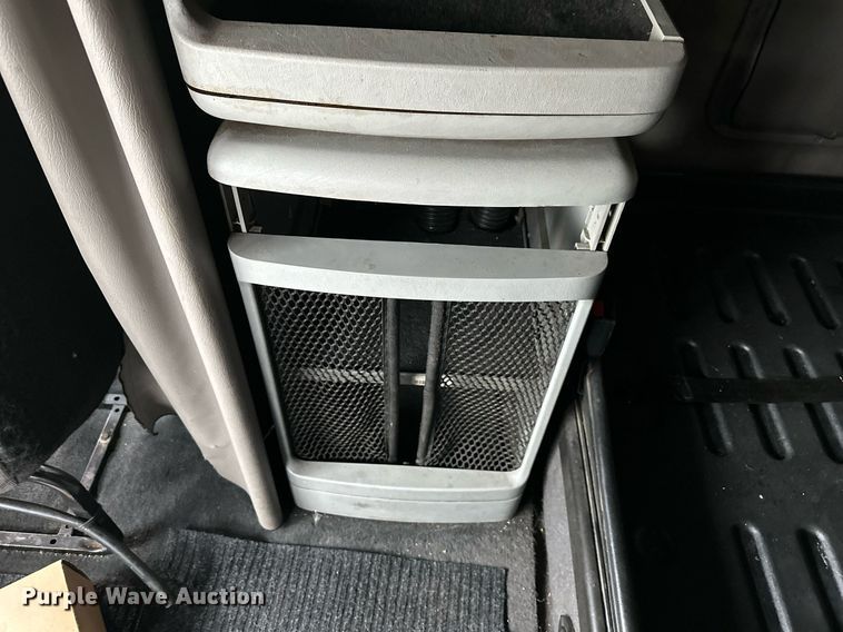 image for item DO4981 2009 Freightliner Columbia  semi truck