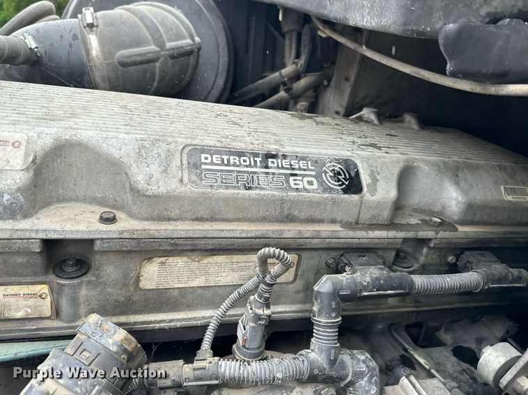 image for item DO4981 2009 Freightliner Columbia  semi truck