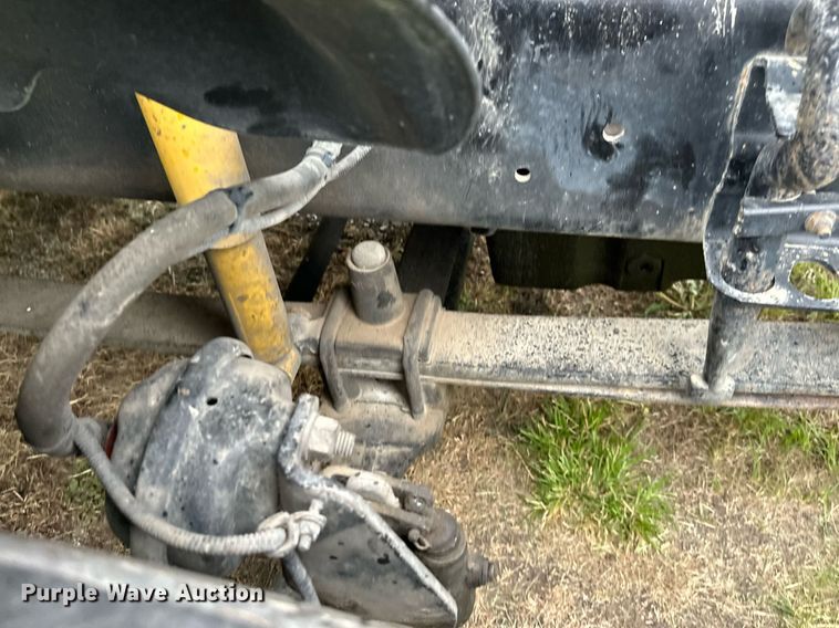 image for item DO4981 2009 Freightliner Columbia  semi truck