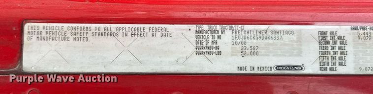 image for item DO4981 2009 Freightliner Columbia  semi truck