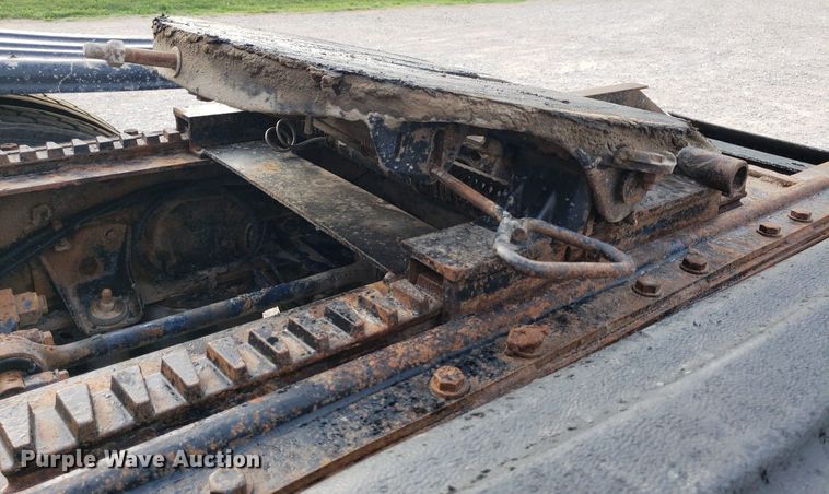 image for item DP7874 2005 Kenworth T800  semi truck