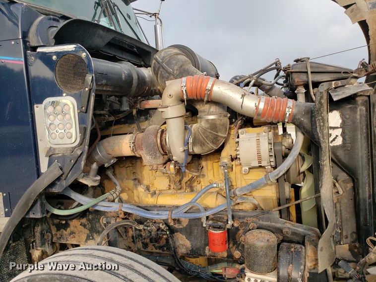 image for item DP7874 2005 Kenworth T800  semi truck