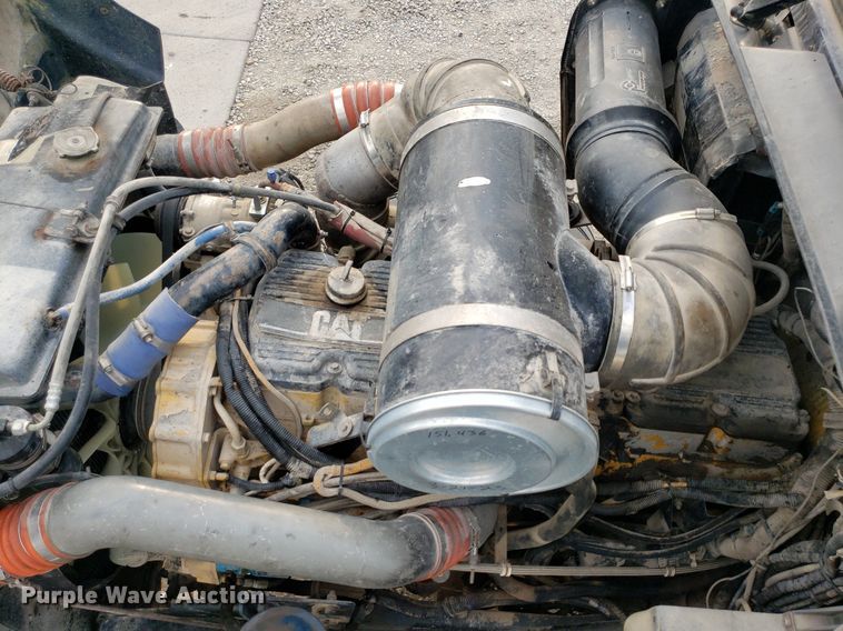 image for item DP7874 2005 Kenworth T800  semi truck