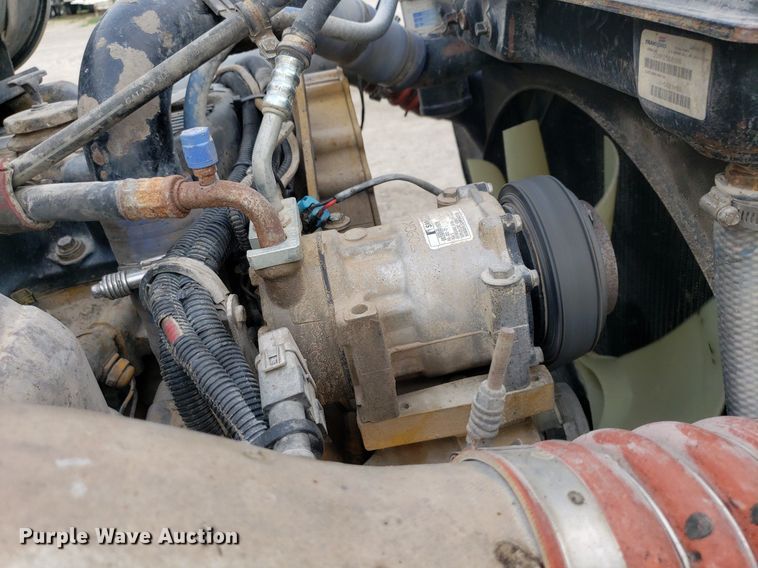 image for item DP7874 2005 Kenworth T800  semi truck