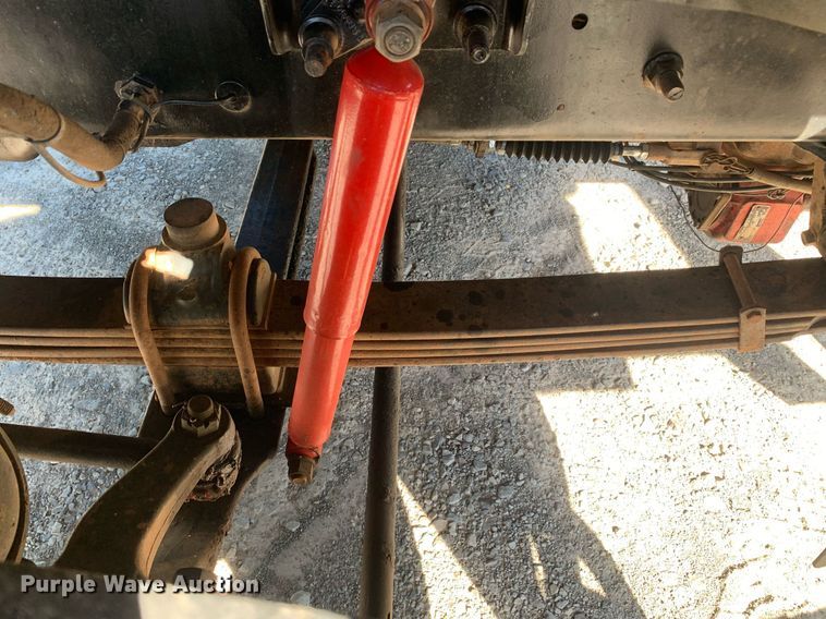 image for item DP8642 2000 Mack CH613  semi truck