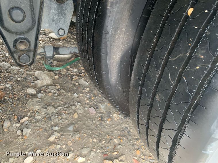 image for item DP8646 2016 Viking VFDD46R16F35T  double drop deck equipment trailer