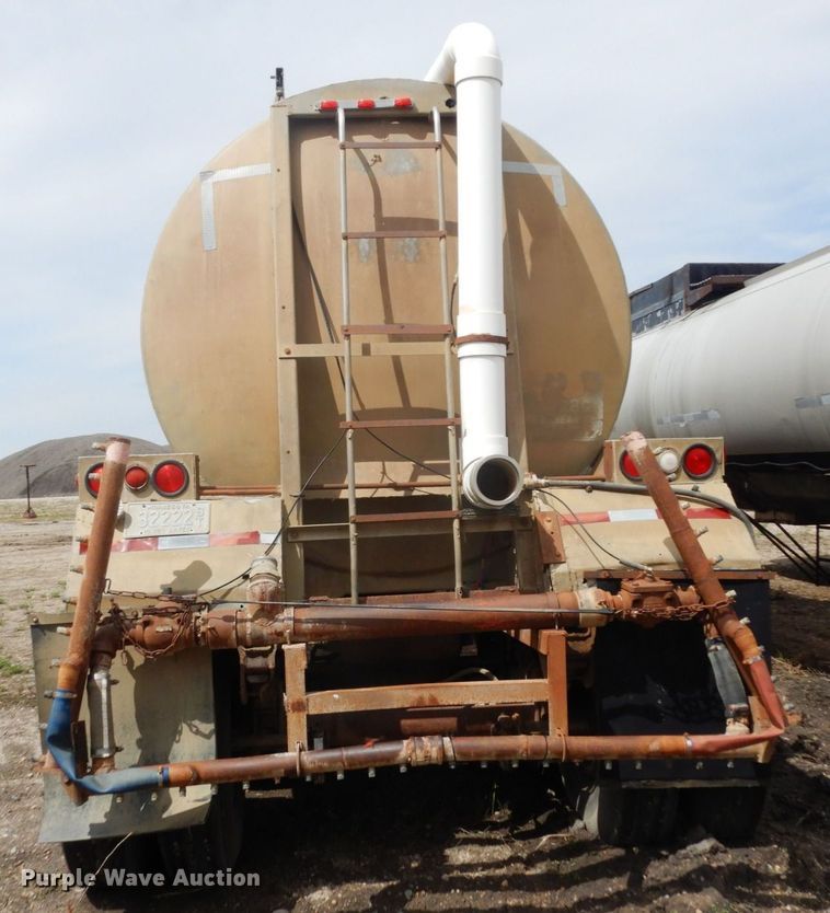 image for item DQ7315 1955 Butler  tank trailer