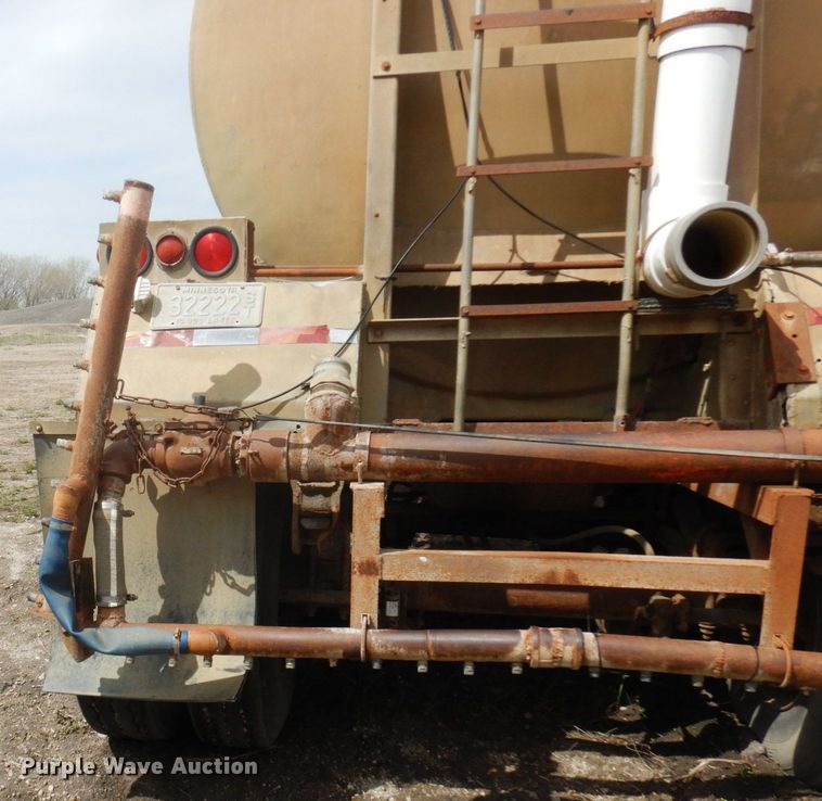 image for item DQ7315 1955 Butler  tank trailer