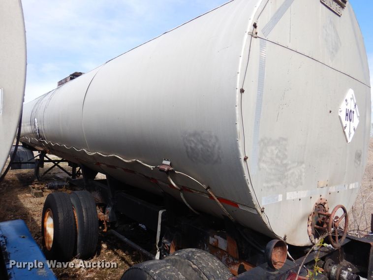 image for item DQ7318 1973 Etnyre TR6-WS  tank trailer