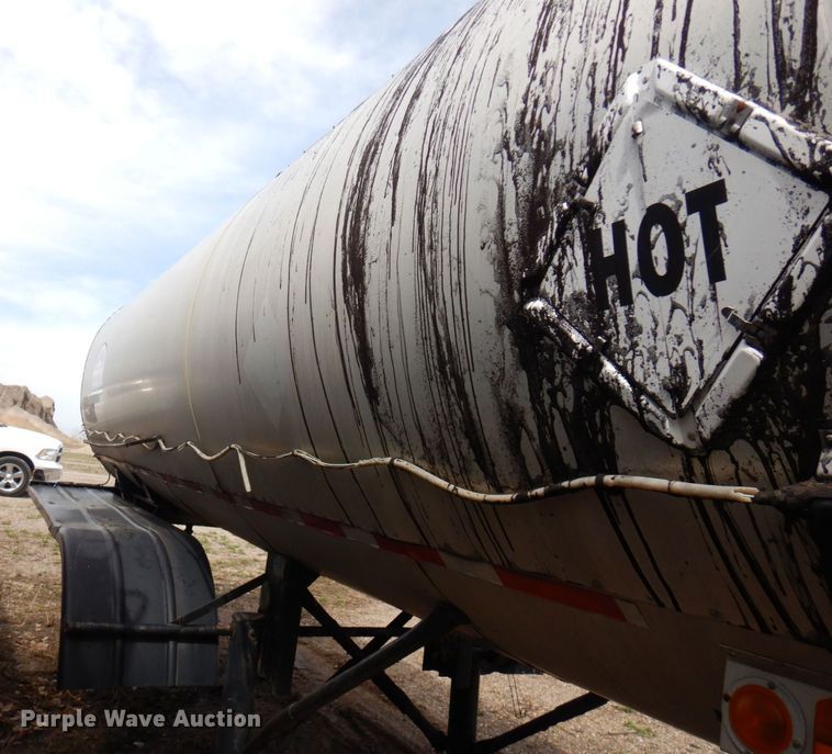 image for item DQ7318 1973 Etnyre TR6-WS  tank trailer