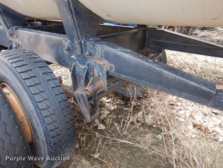 image for item DQ7318 1973 Etnyre TR6-WS  tank trailer