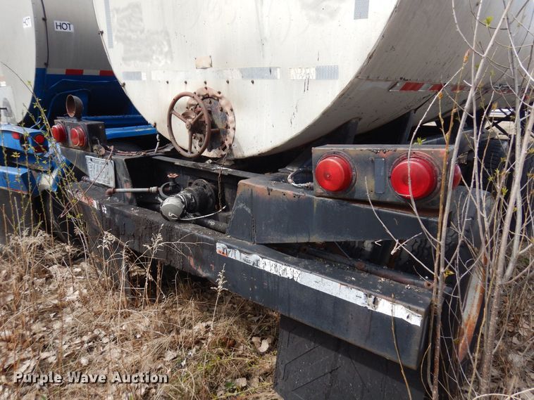 image for item DQ7318 1973 Etnyre TR6-WS  tank trailer