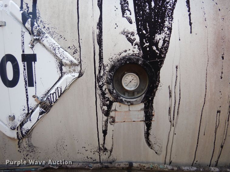 image for item DQ7318 1973 Etnyre TR6-WS  tank trailer