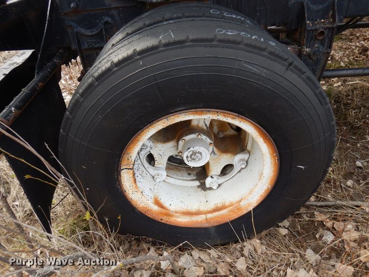 image for item DQ7318 1973 Etnyre TR6-WS  tank trailer