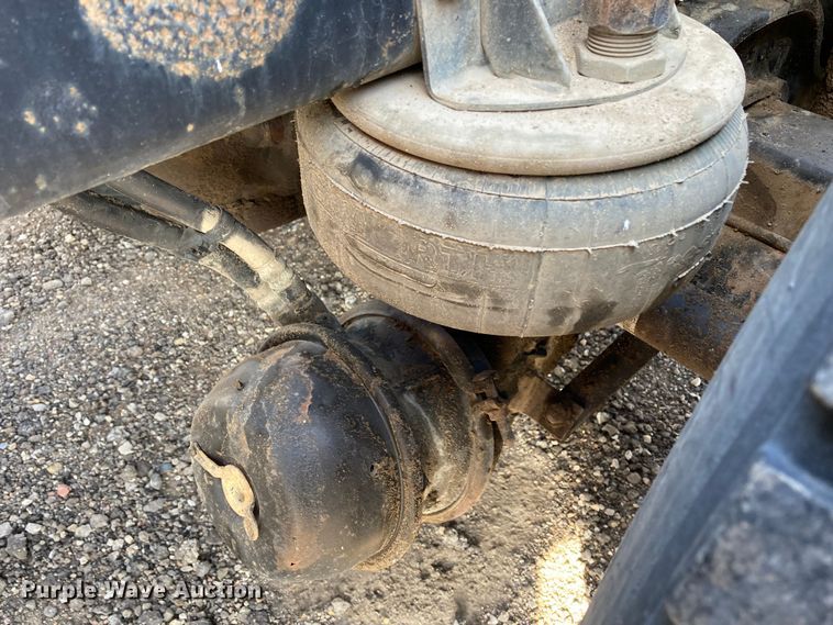 image for item HN9840 2001 Kenworth W900L  semi truck