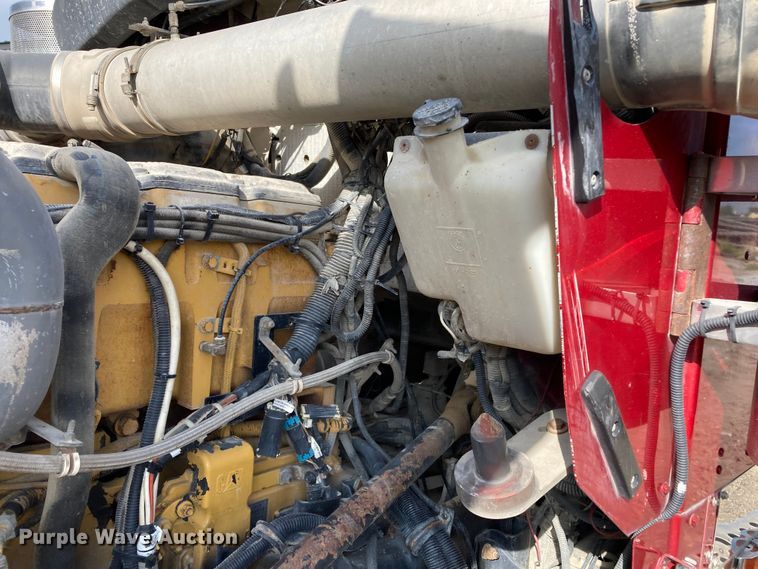 image for item HN9840 2001 Kenworth W900L  semi truck