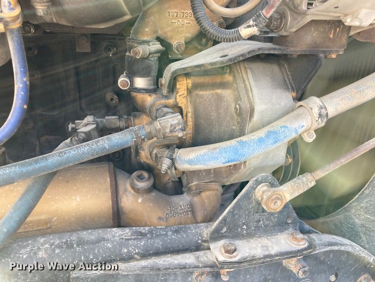 image for item HN9840 2001 Kenworth W900L  semi truck