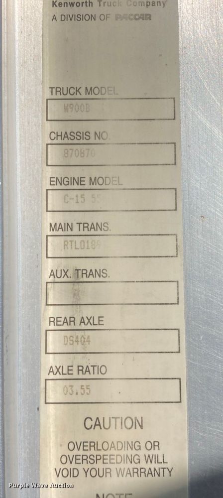 image for item HN9840 2001 Kenworth W900L  semi truck