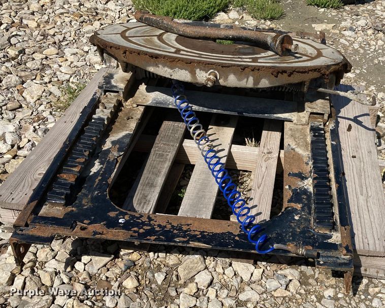 image for item HN9877 Truck parts