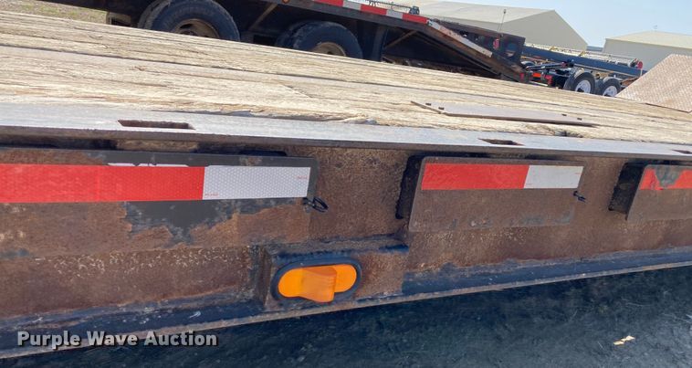 image for item HN9887 2012 Trail-Eze TE80DGWS  lowboy equipment trailer