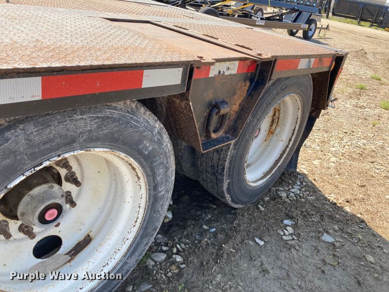 image for item HN9887 2012 Trail-Eze TE80DGWS  lowboy equipment trailer