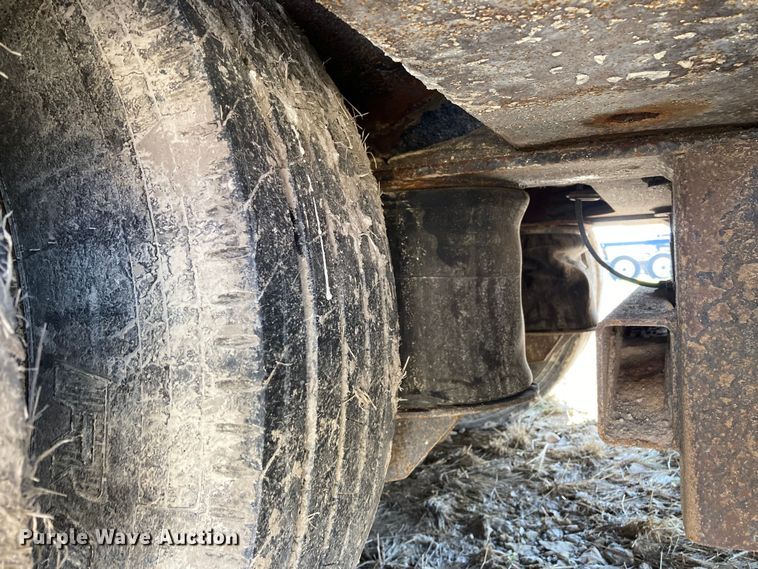 image for item HN9887 2012 Trail-Eze TE80DGWS  lowboy equipment trailer