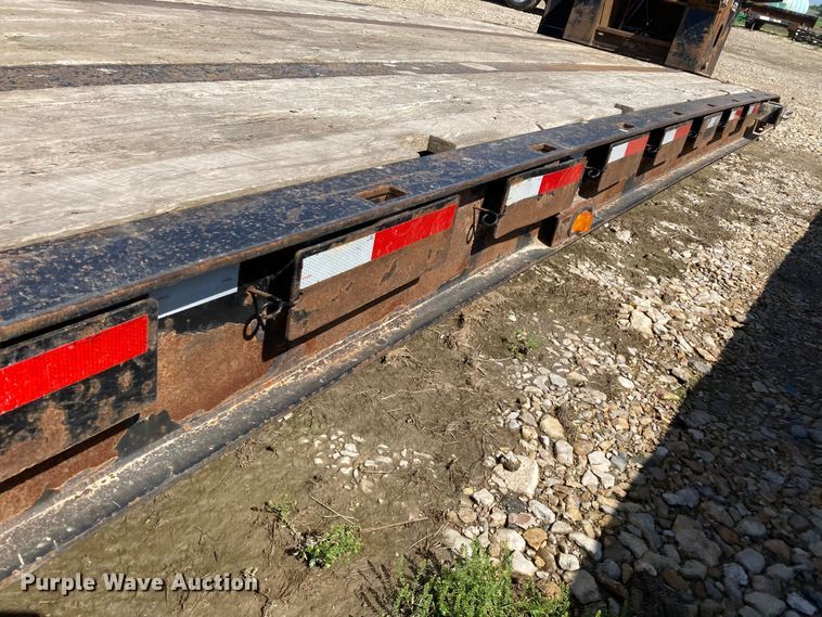 image for item HN9887 2012 Trail-Eze TE80DGWS  lowboy equipment trailer