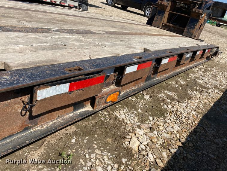 image for item HN9887 2012 Trail-Eze TE80DGWS  lowboy equipment trailer