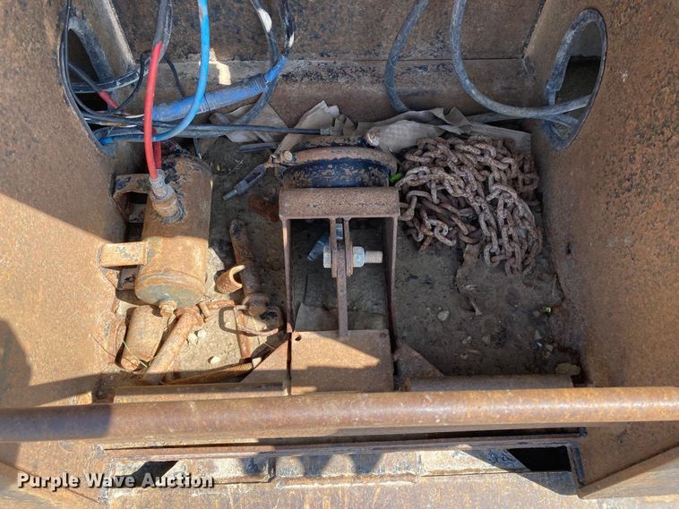 image for item HN9887 2012 Trail-Eze TE80DGWS  lowboy equipment trailer