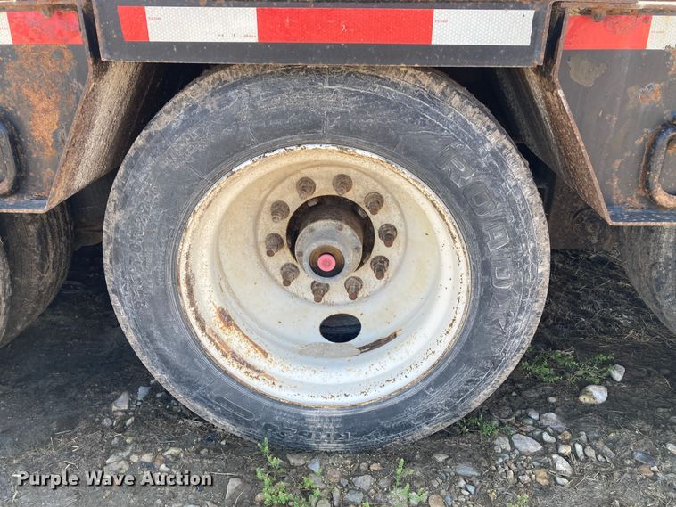 image for item HN9887 2012 Trail-Eze TE80DGWS  lowboy equipment trailer