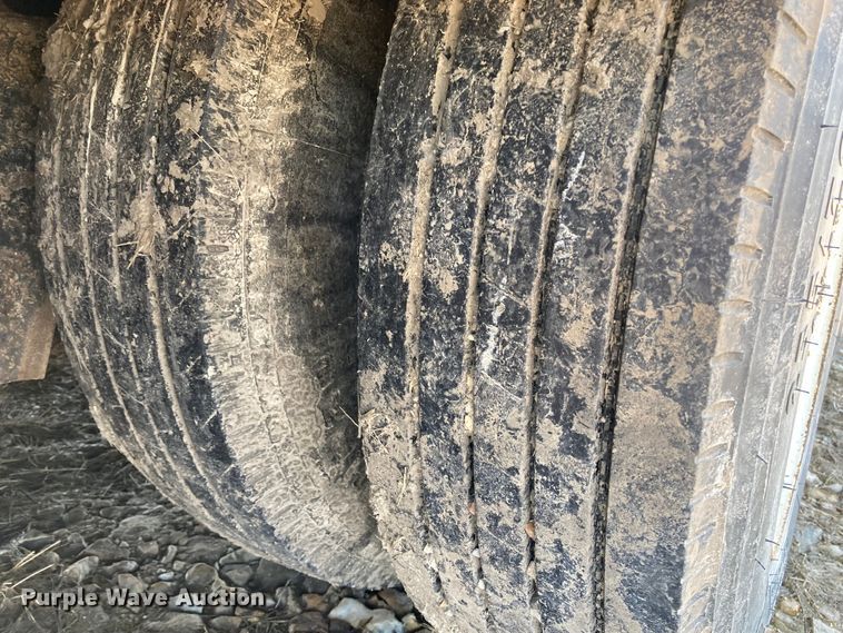 image for item HN9887 2012 Trail-Eze TE80DGWS  lowboy equipment trailer