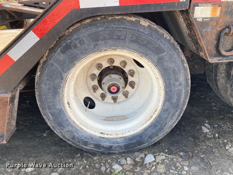 image for item HN9887 2012 Trail-Eze TE80DGWS  lowboy equipment trailer