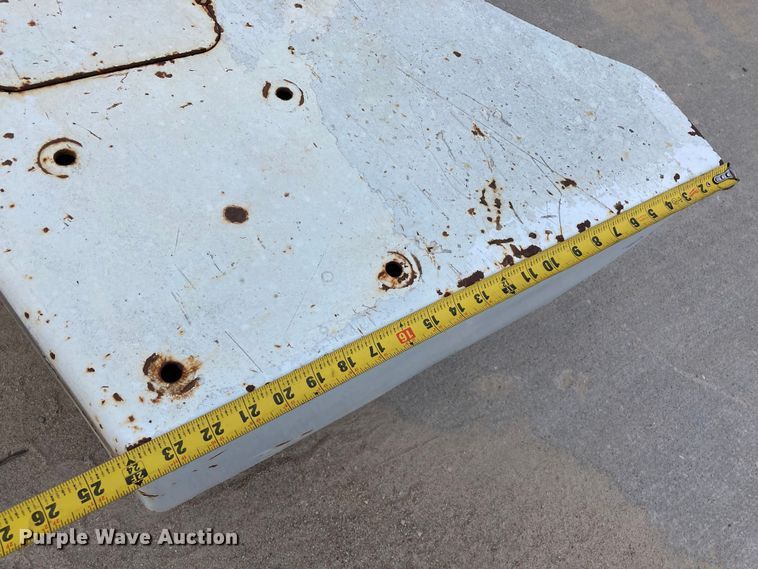 image for item HN9894 Braden  front bumper