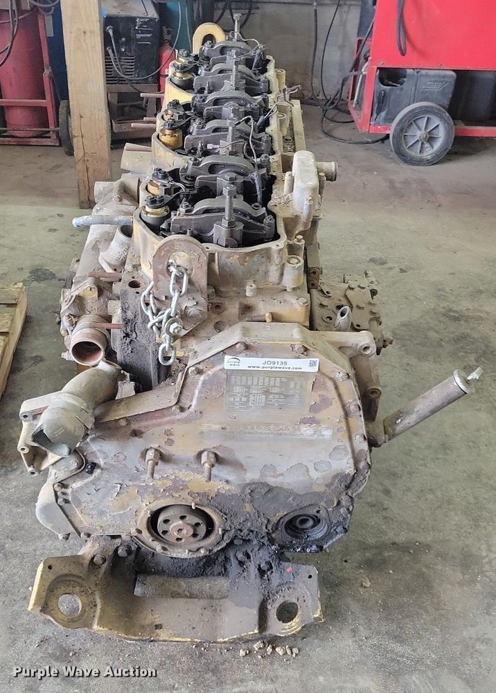 image for item JO9135 1998 Caterpillar C12  engine
