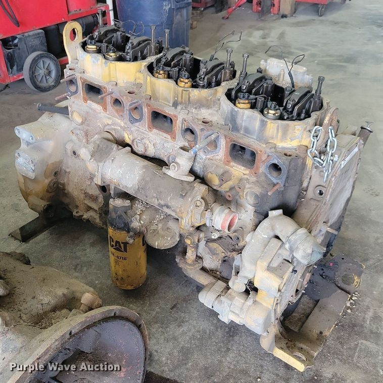 image for item JO9135 1998 Caterpillar C12  engine